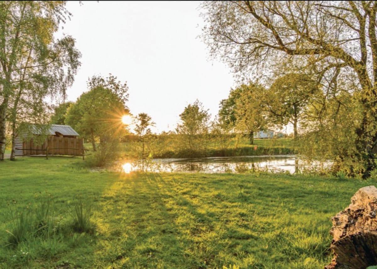 Готель Barlings Country Park Langworth Екстер'єр фото